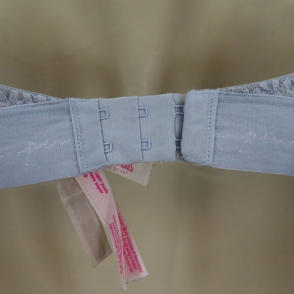 PINK Victorias Secret 34D Bra Wear Everywhere Super Push Up Gray Leopard Mesh - Picture 6 of 15